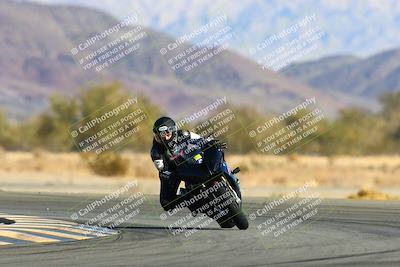 media/Jan-09-2022-SoCal Trackdays (Sun) [[2b1fec8404]]/Turn 14 (10am)/